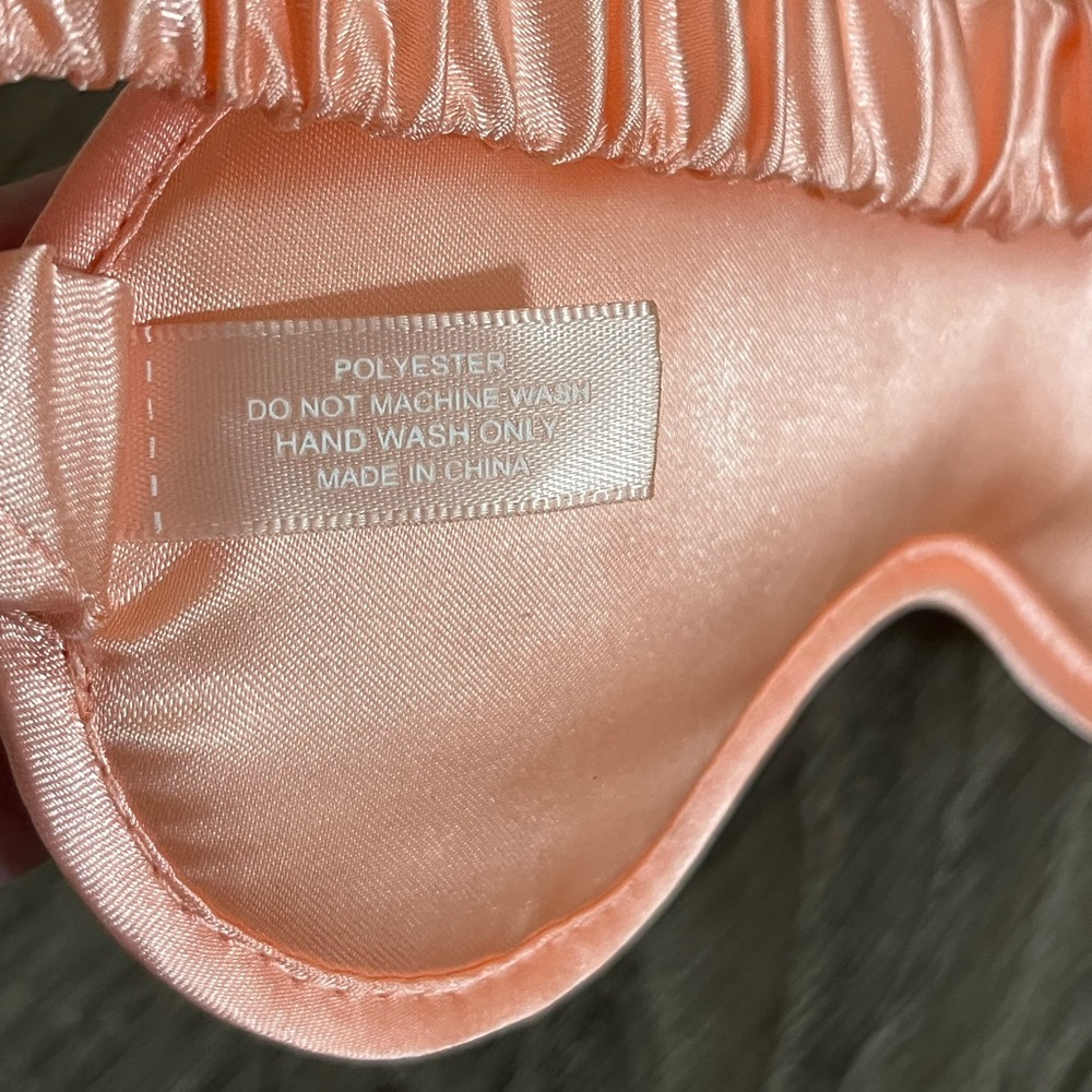 NWOT Clinque Sleep Mask - Picture 4 of 4